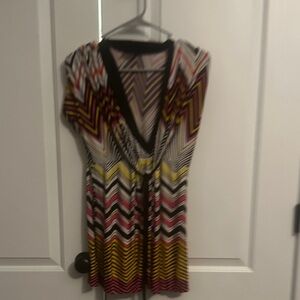 Olian Chevron Patterned Maternity Blouse - Multicolor